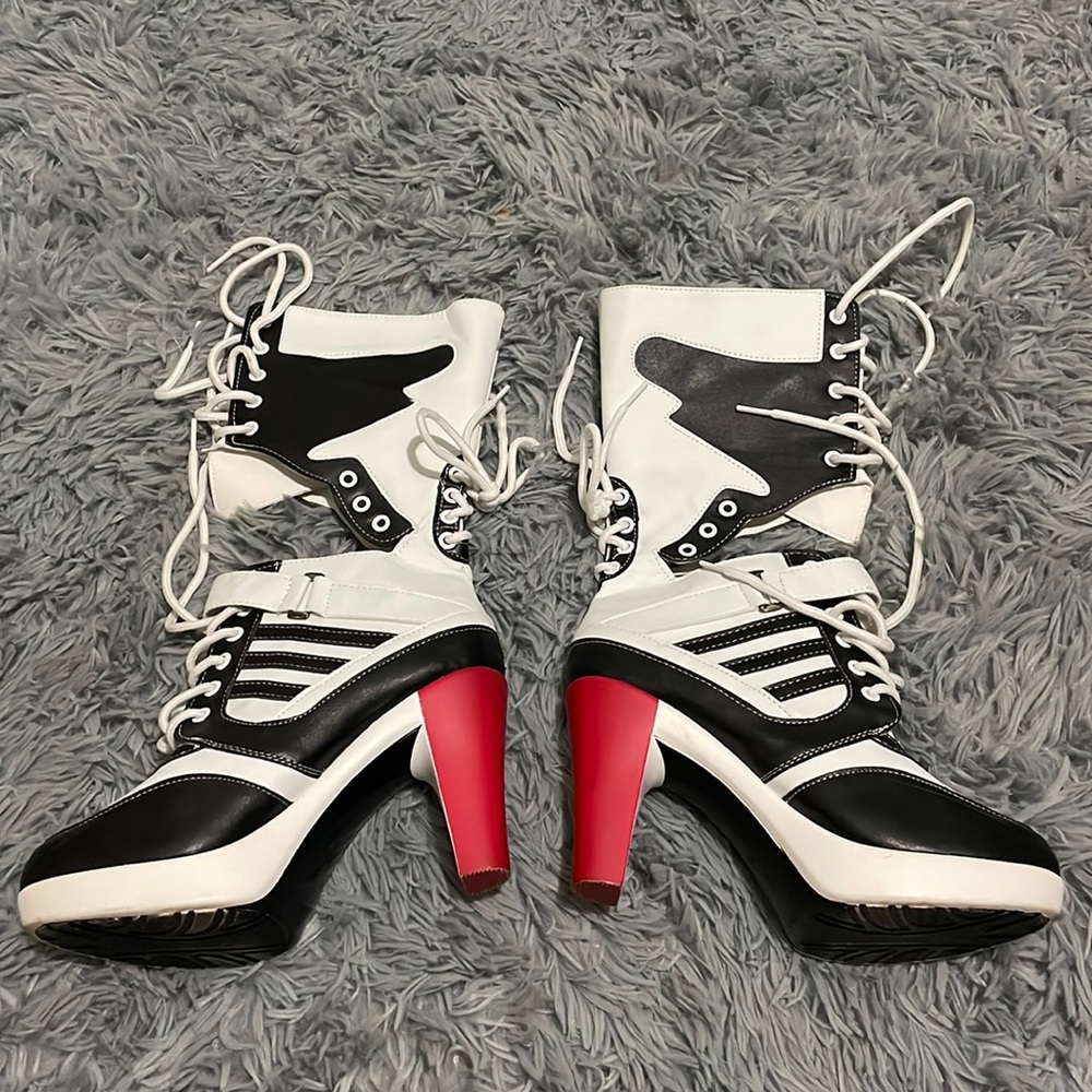 Harley Quinn Cosplay Heels